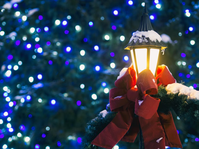 Top Holiday Season Lighting Themes