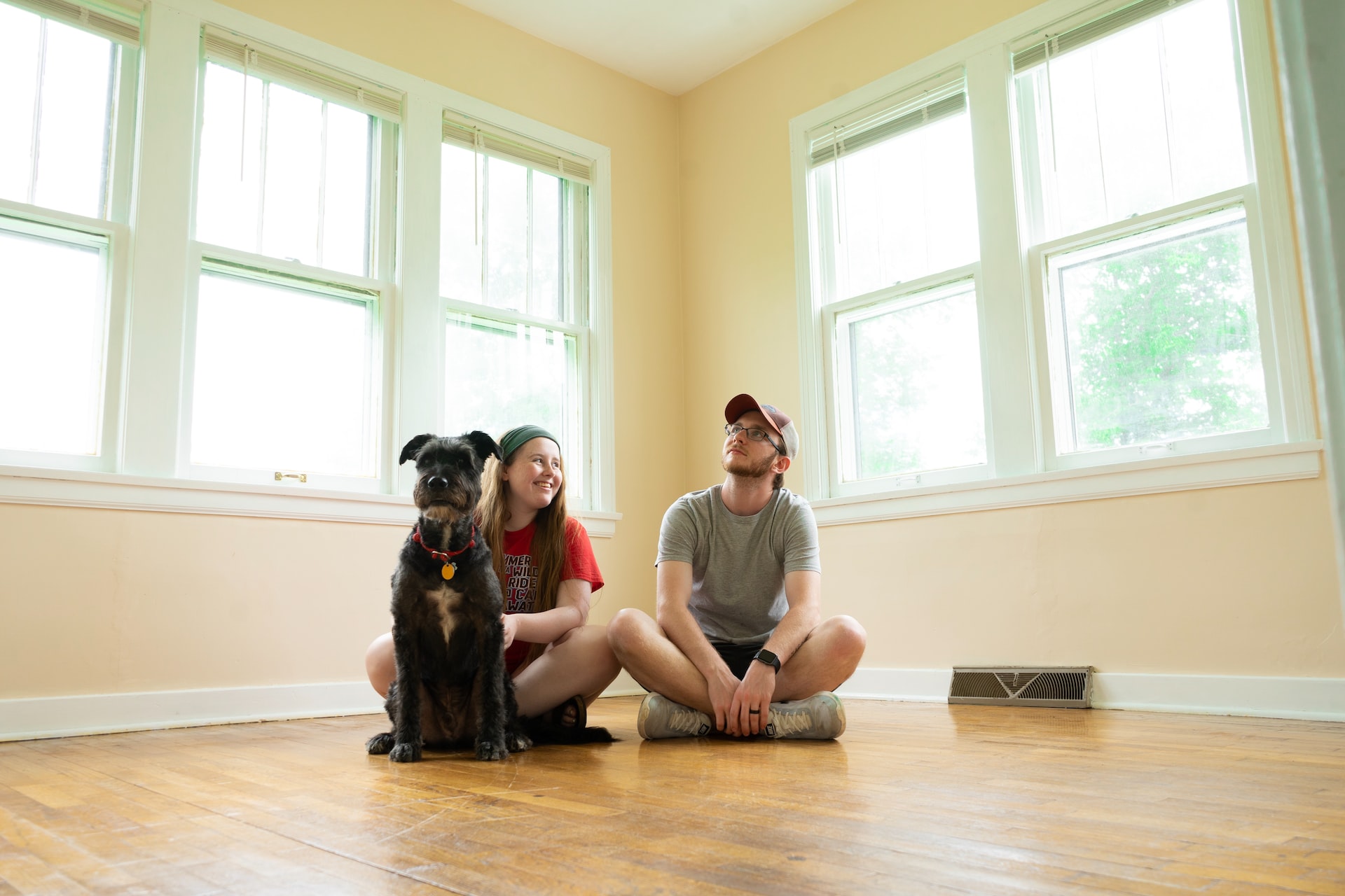 Moving with Kids and Pets: How to Keep Everyone Safe and Happy